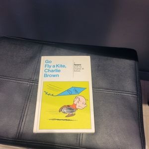 Go Fly A Kite Charlie Brown 1960 Hardcover